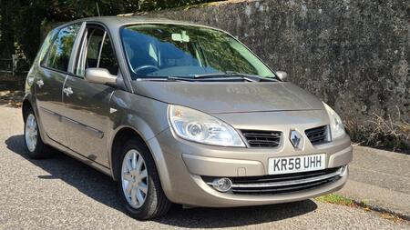 RENAULT SCENIC 1.6 VVT Dynamique