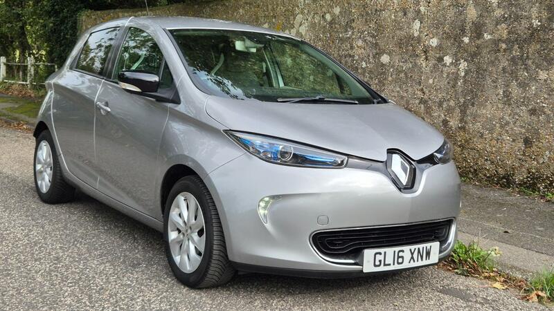 RENAULT ZOE