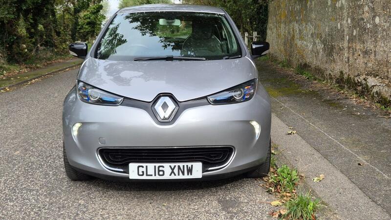 RENAULT ZOE