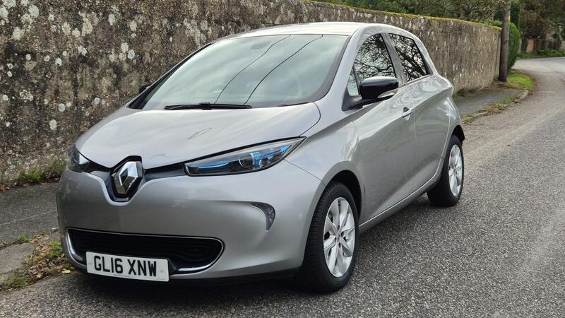 RENAULT ZOE