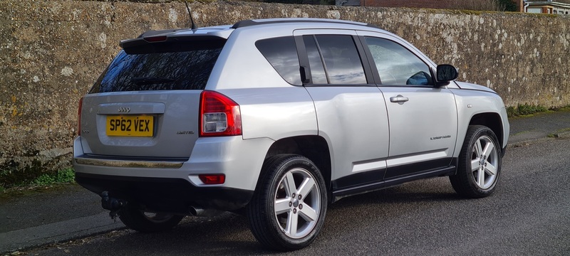 JEEP COMPASS