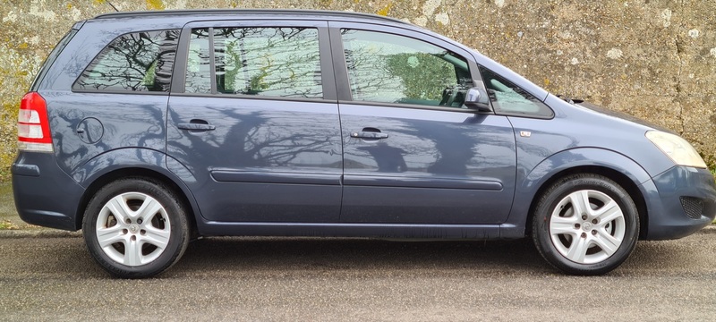 VAUXHALL ZAFIRA