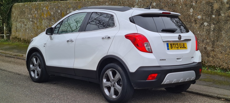 VAUXHALL MOKKA