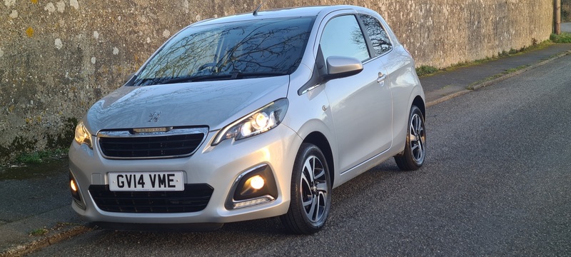 PEUGEOT 108