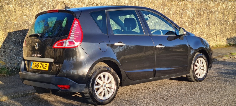 RENAULT SCENIC