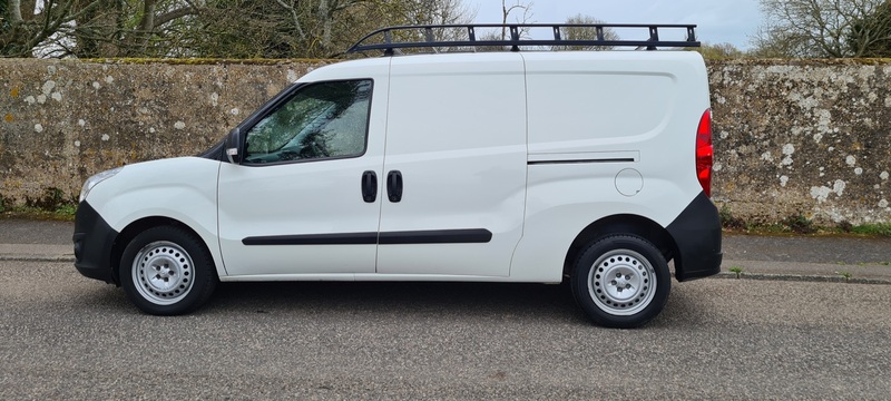 VAUXHALL COMBO