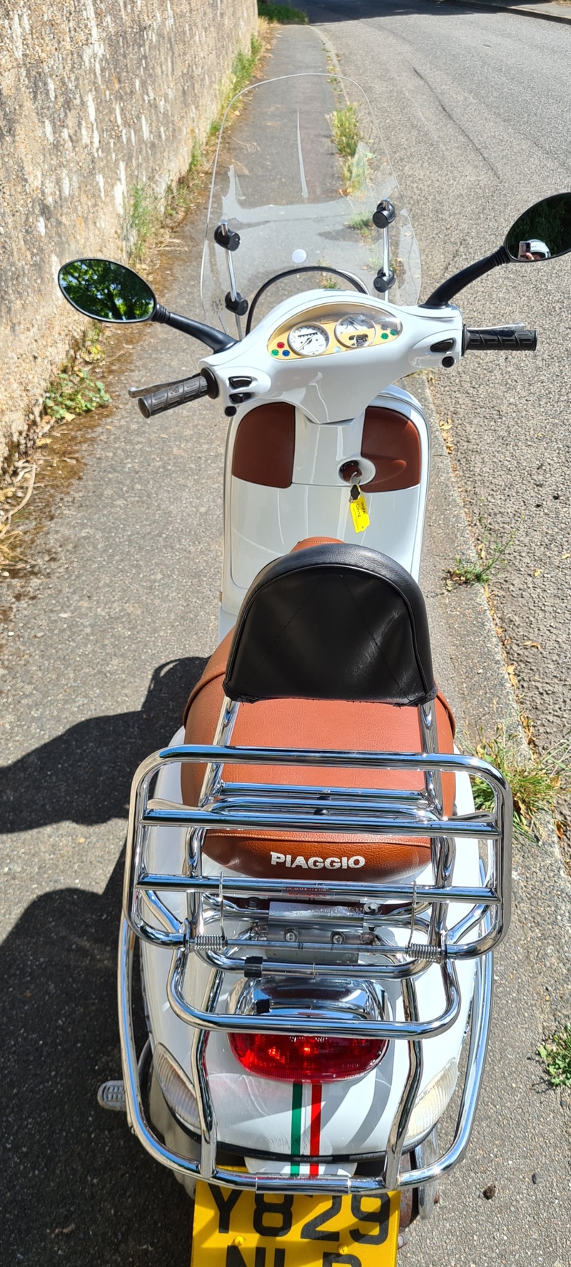 PIAGGIO Vespa