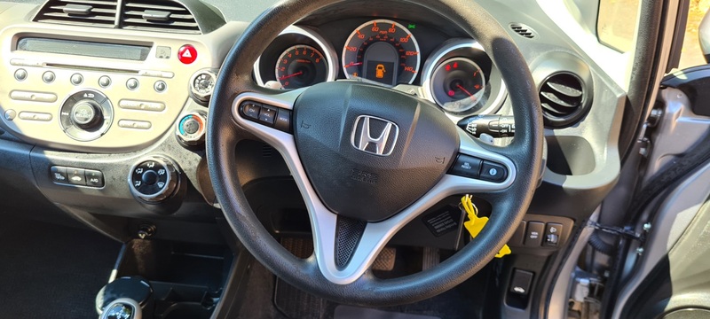 HONDA JAZZ