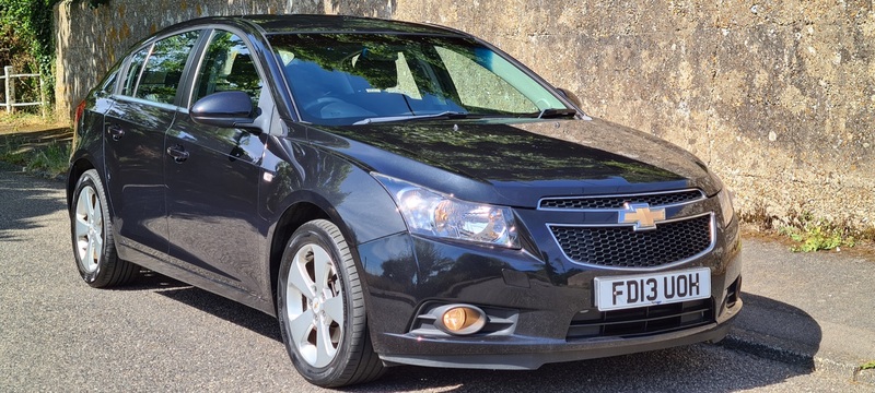 CHEVROLET CRUZE