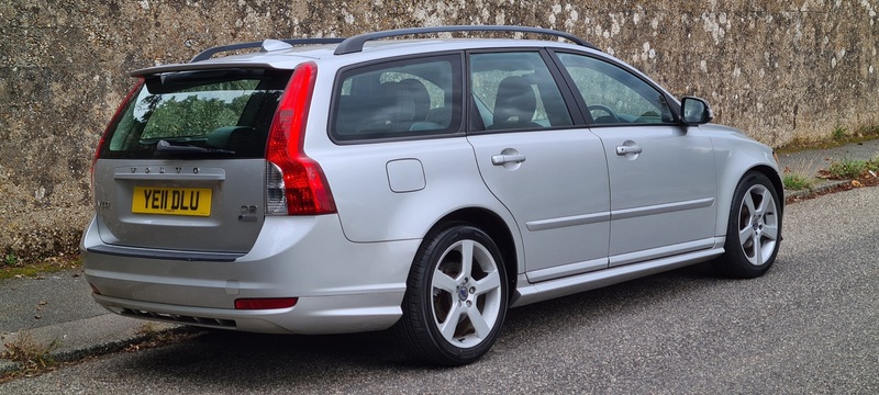 VOLVO V50