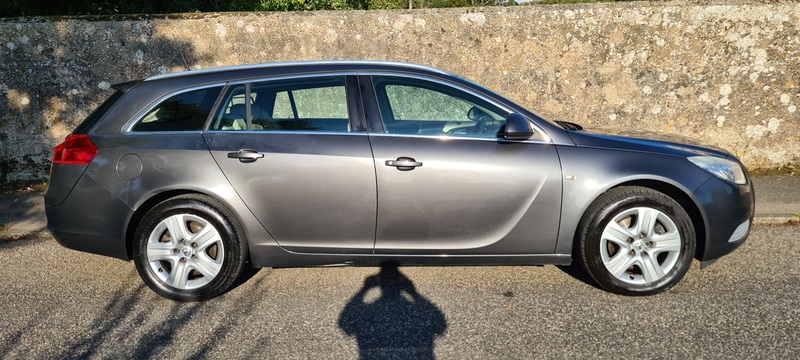 VAUXHALL INSIGNIA