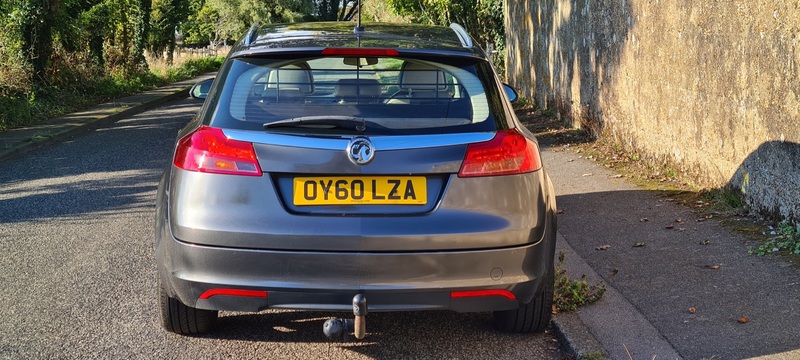 VAUXHALL INSIGNIA