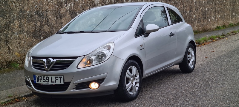 VAUXHALL CORSA