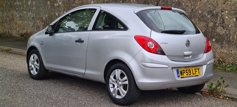 VAUXHALL CORSA