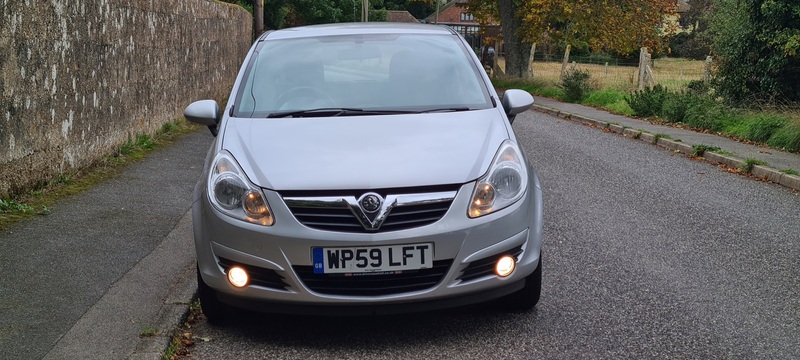 VAUXHALL CORSA