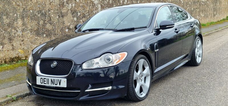 JAGUAR XF