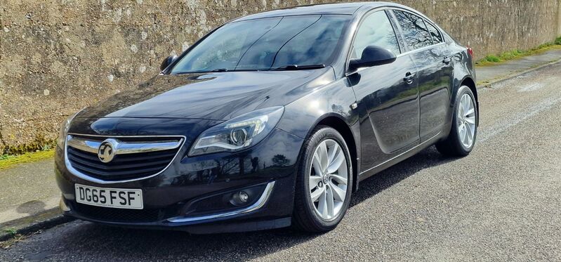 VAUXHALL INSIGNIA