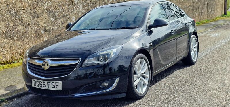 VAUXHALL INSIGNIA