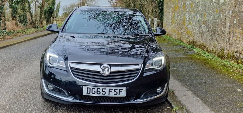 VAUXHALL INSIGNIA