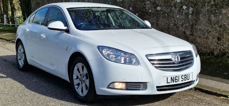 VAUXHALL INSIGNIA