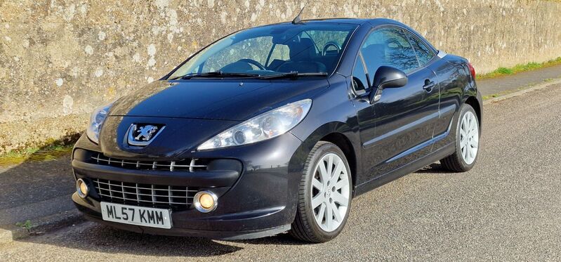 PEUGEOT 207