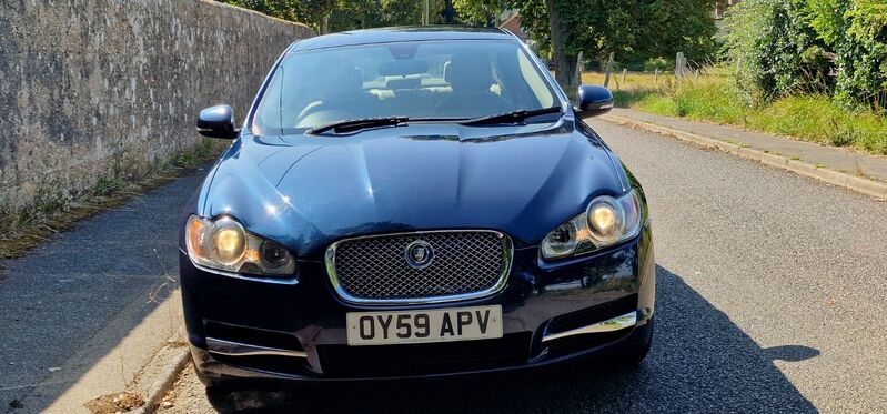 JAGUAR XF