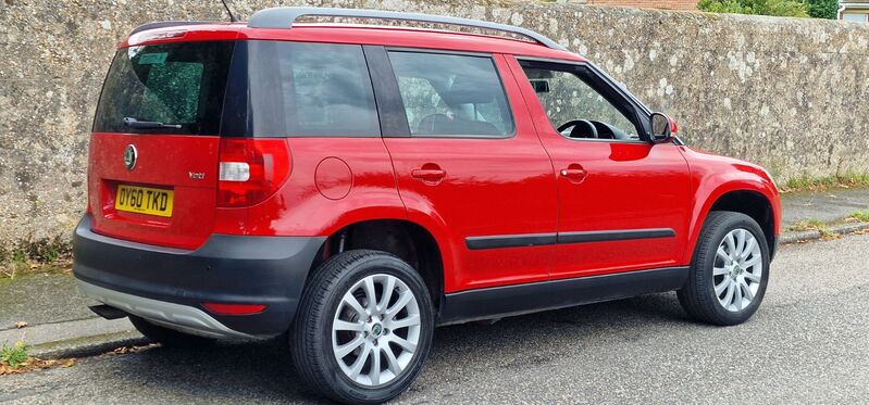 SKODA YETI