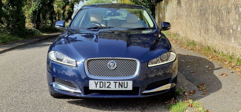 JAGUAR XF