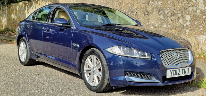 JAGUAR XF